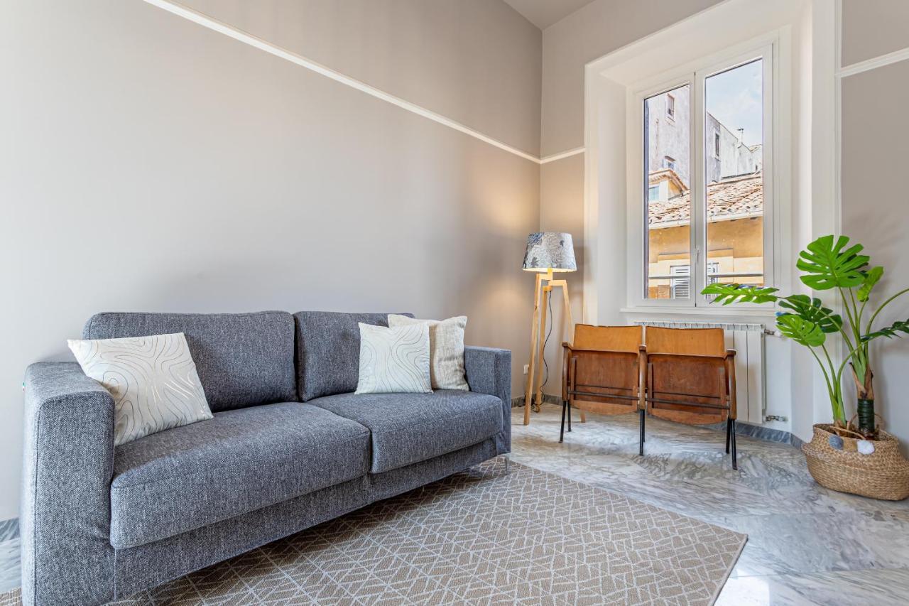 37 Monti Apartment Rome Bagian luar foto